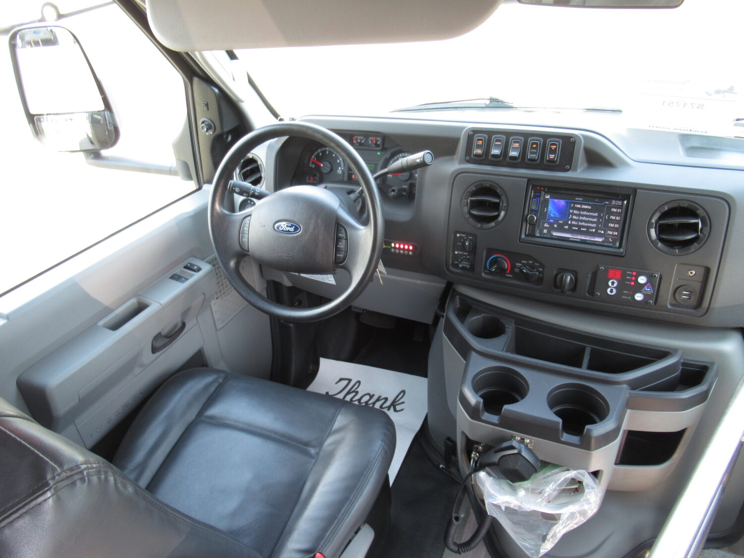 2017 Ford Elkhart Custom Designs KSIR Low Floor 14 Passenger Shuttle Bus - S71751 - Image 5