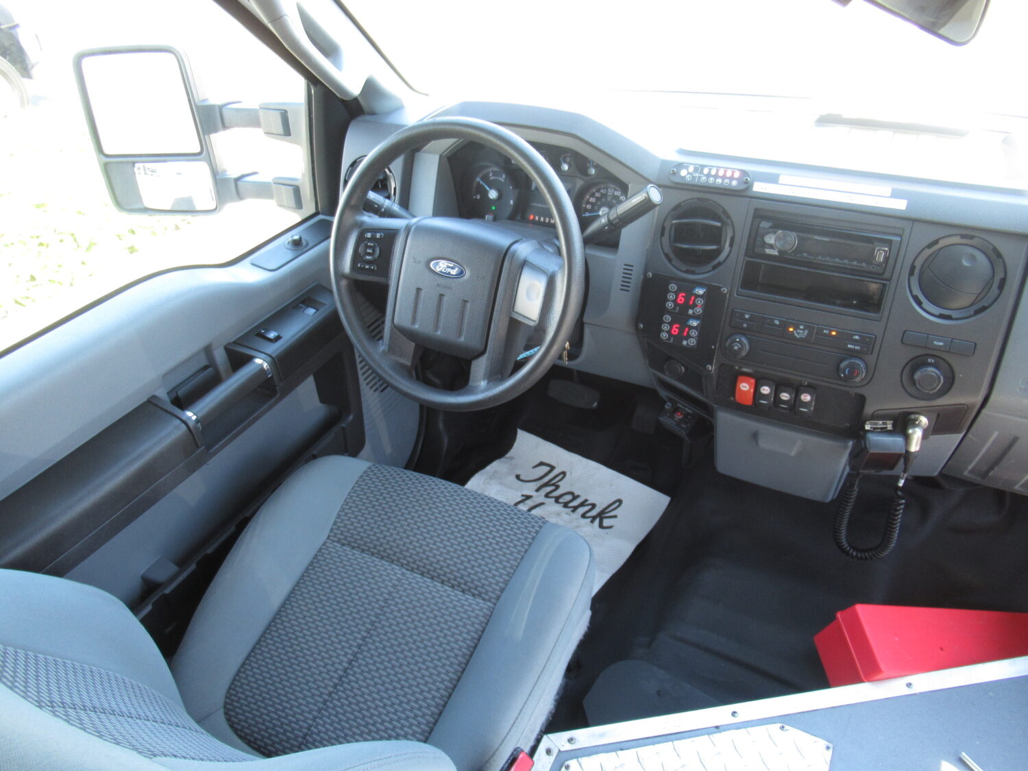 2016 Ford F-550 Champion Defender 16 Passenger ADA Shuttle Bus - S67830 - Image 5