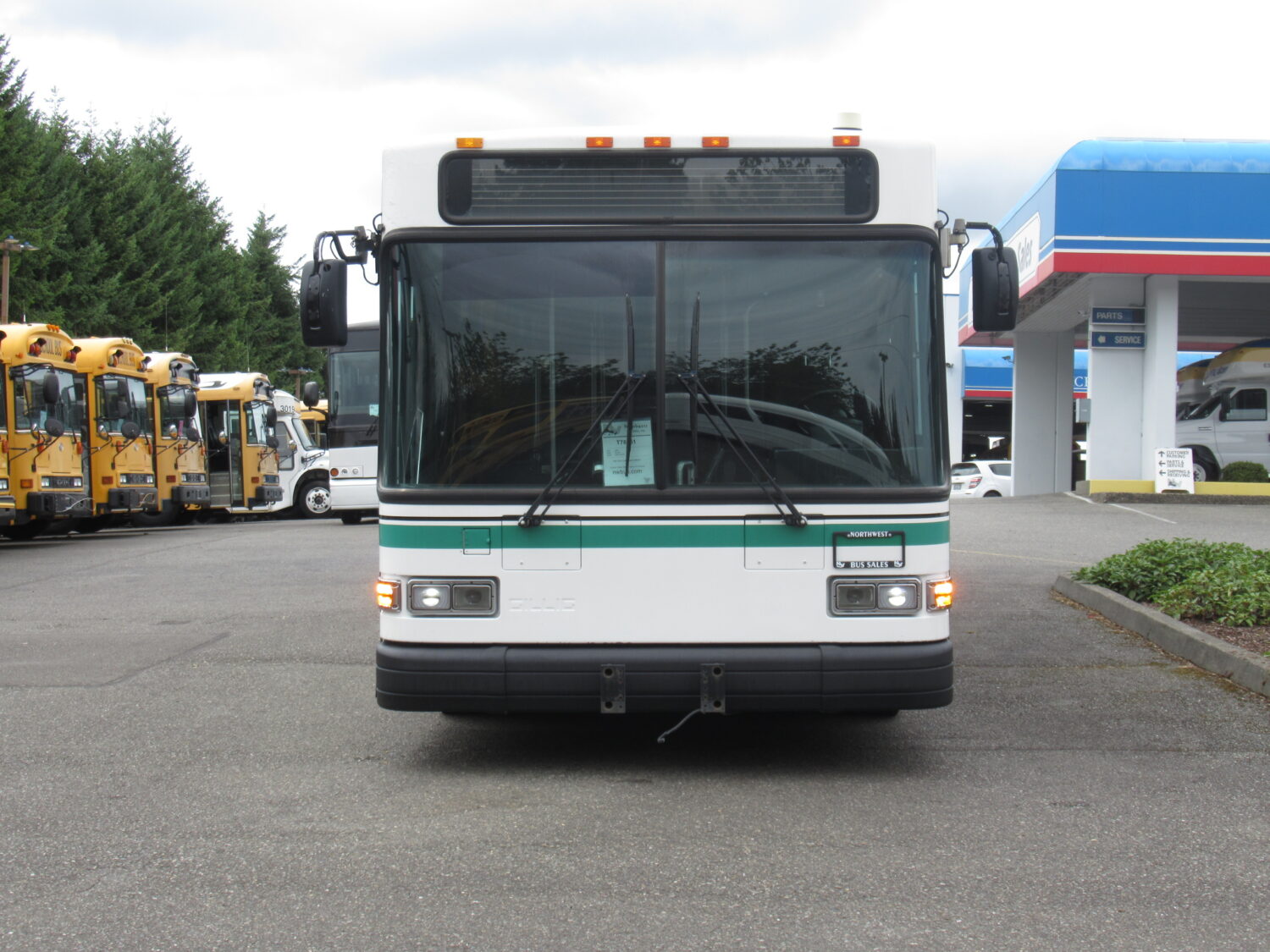 2008 Gillig Low Floor 32 Passenger ADA Transit Bus - T78051 - Image 12