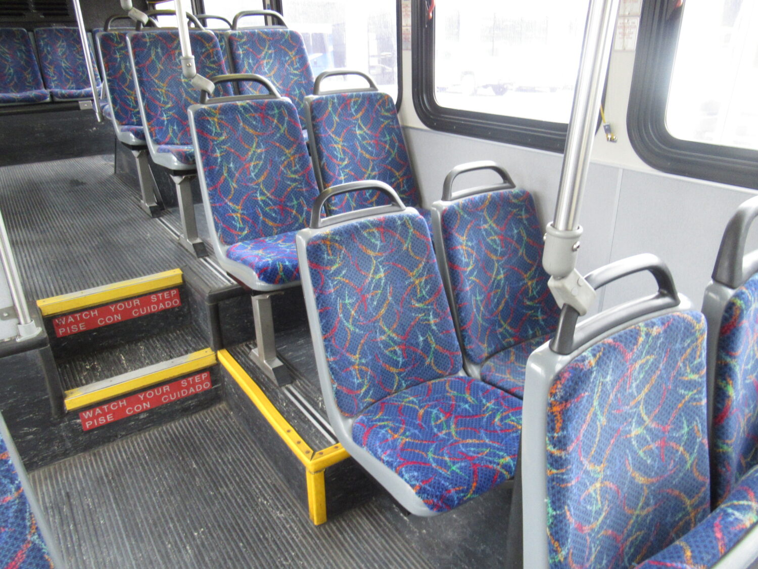 2008 Gillig Low Floor 32 Passenger ADA Transit Bus - T78051 - Image 9