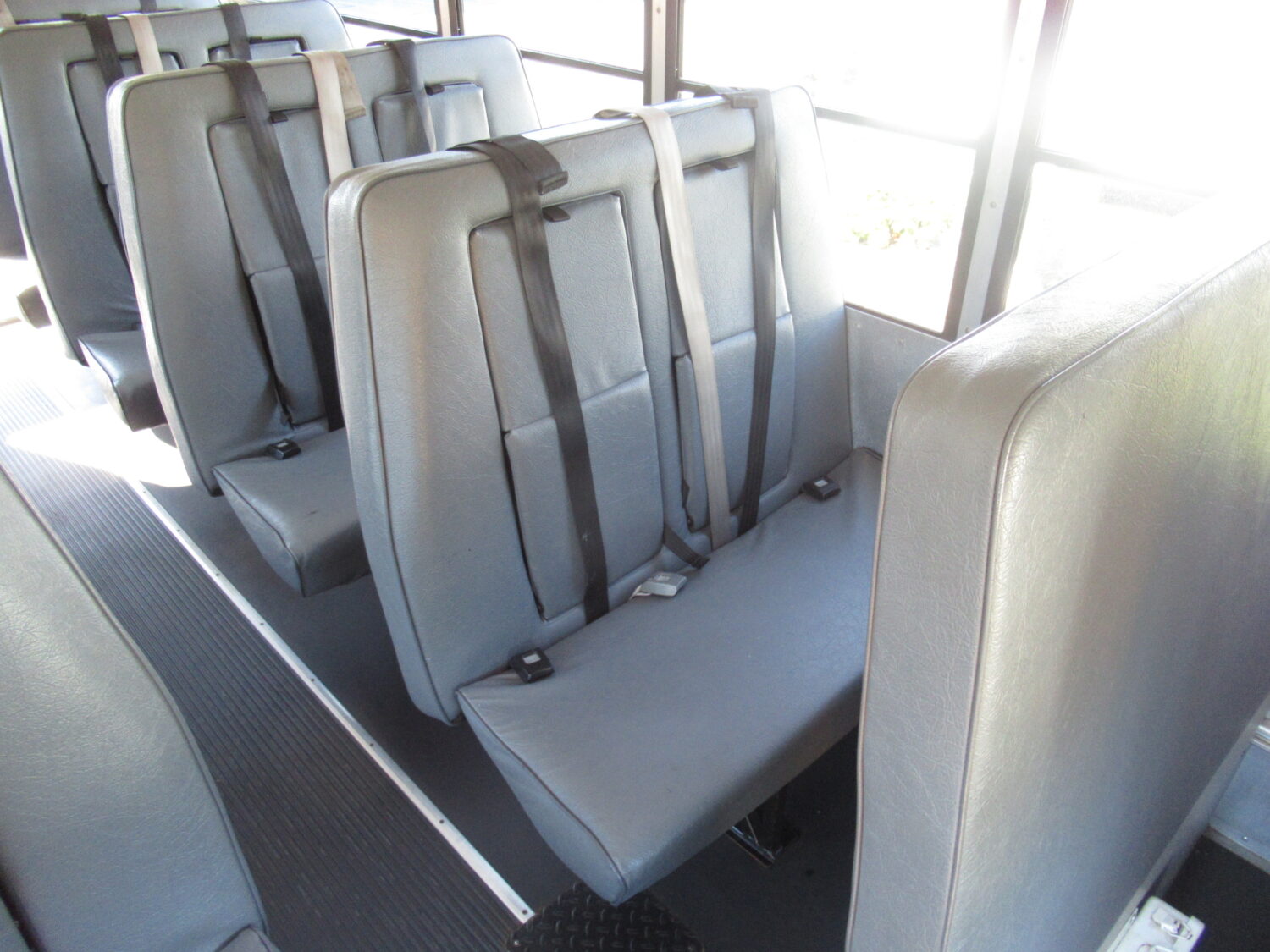 2011 Chevrolet Collins Super Bantam 24 Passenger School Bus - B61535 - Image 9
