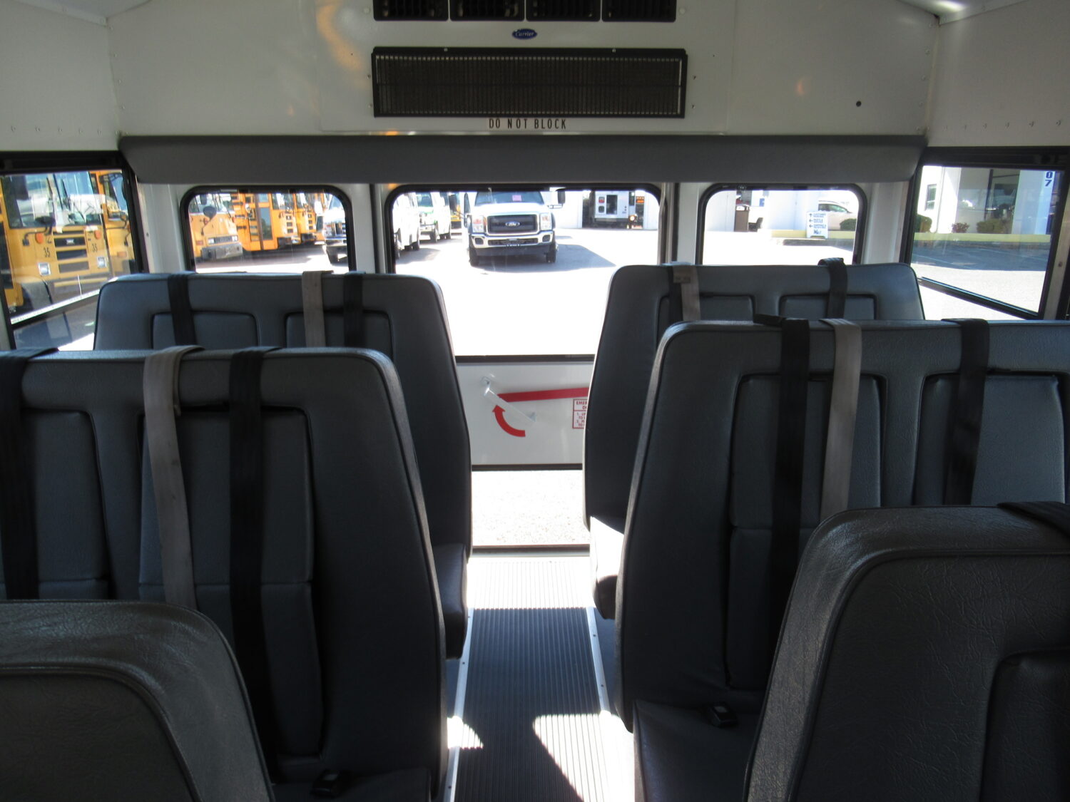 2011 Chevrolet Collins Super Bantam 24 Passenger School Bus - B61535 - Image 7