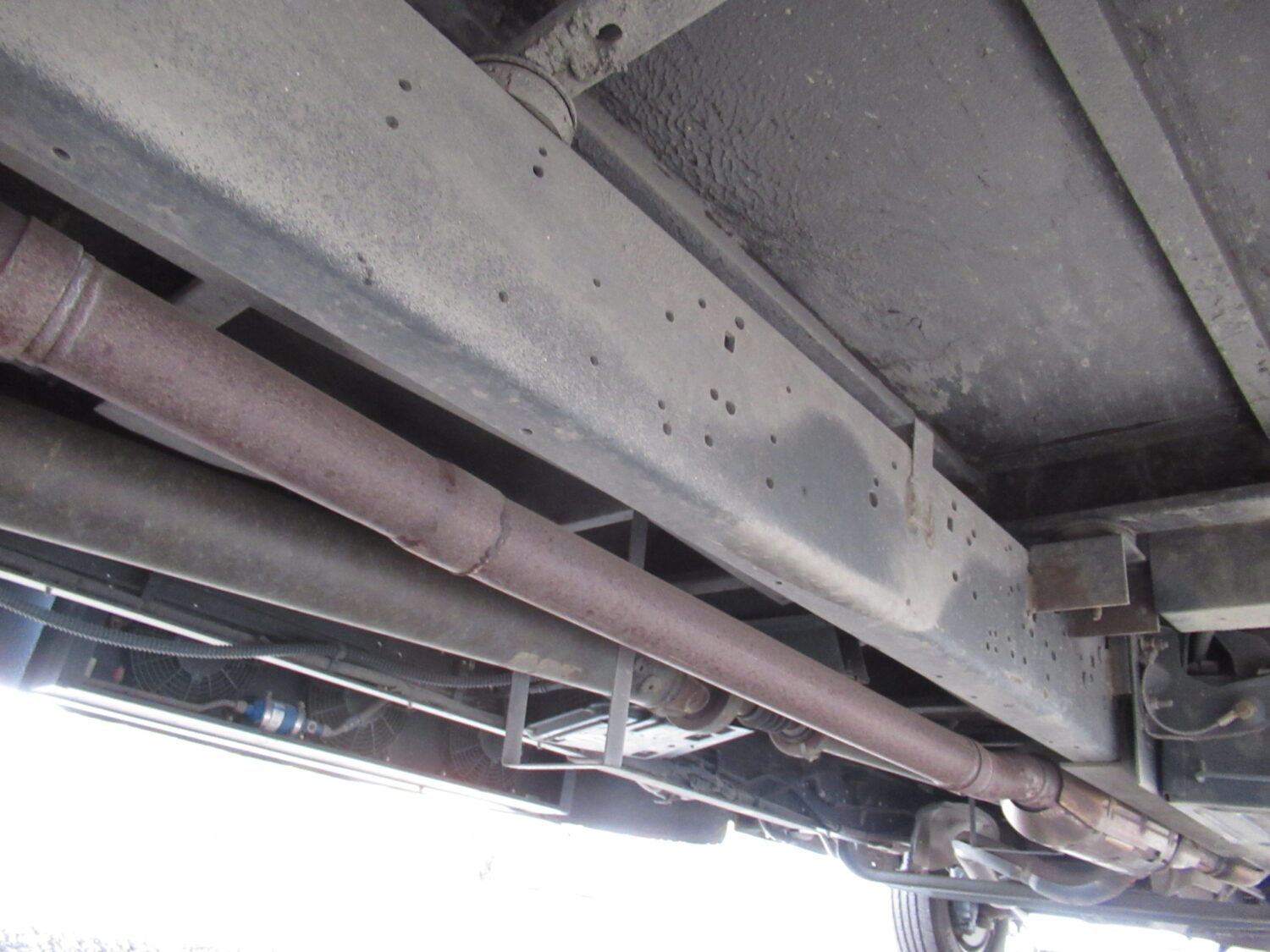 2010 Ford Starcraft Allstar 25 Passenger Shuttle Bus - S03764 - Image 10