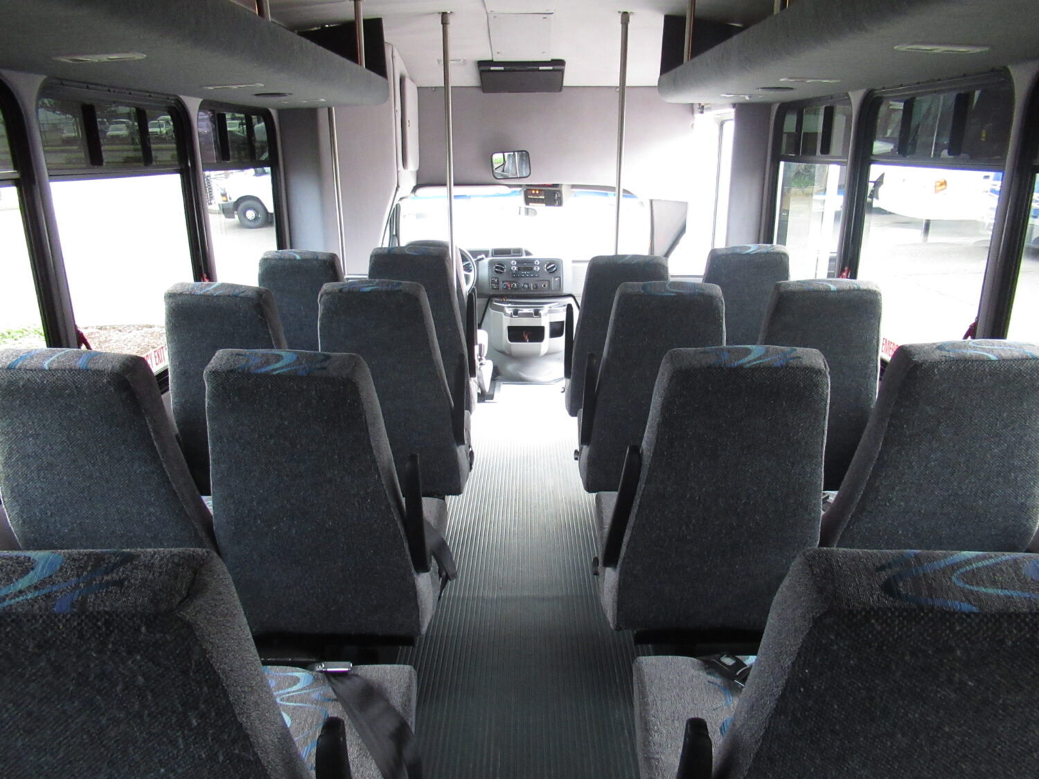 2010 Ford Starcraft Allstar 25 Passenger Shuttle Bus - S03764 - Image 8
