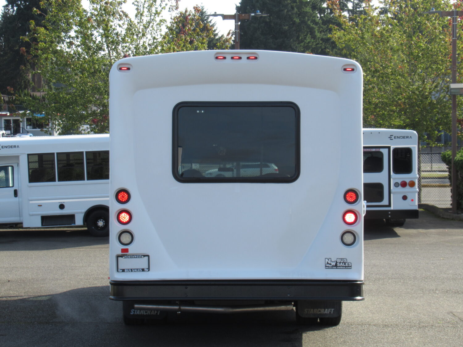 2015 Ford Starcraft Allstar 20 Passenger ADA Shuttle Bus - S00763 - Image 11