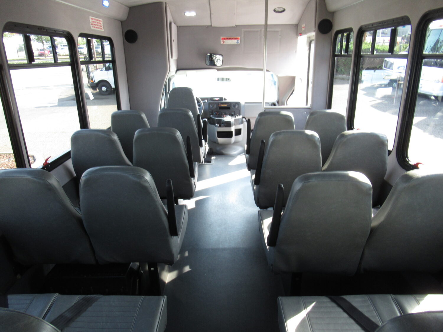 2015 Ford Starcraft Allstar 20 Passenger ADA Shuttle Bus - S00763 - Image 7