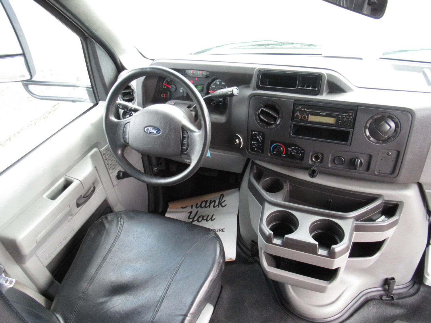 2015 Ford Starcraft Allstar 21 Passenger Shuttle Bus - S14439 - Image 5