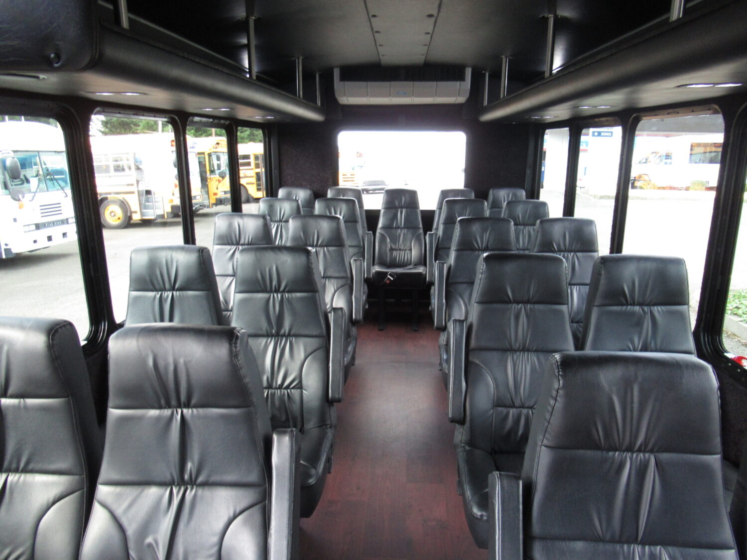 2015 Ford Starcraft Allstar 21 Passenger Shuttle Bus - S14439 - Image 6