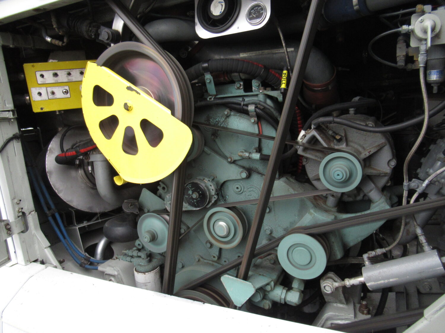 2004 MCI D4500 53 Passenger ADA Motorcoach - C56278 - Image 11