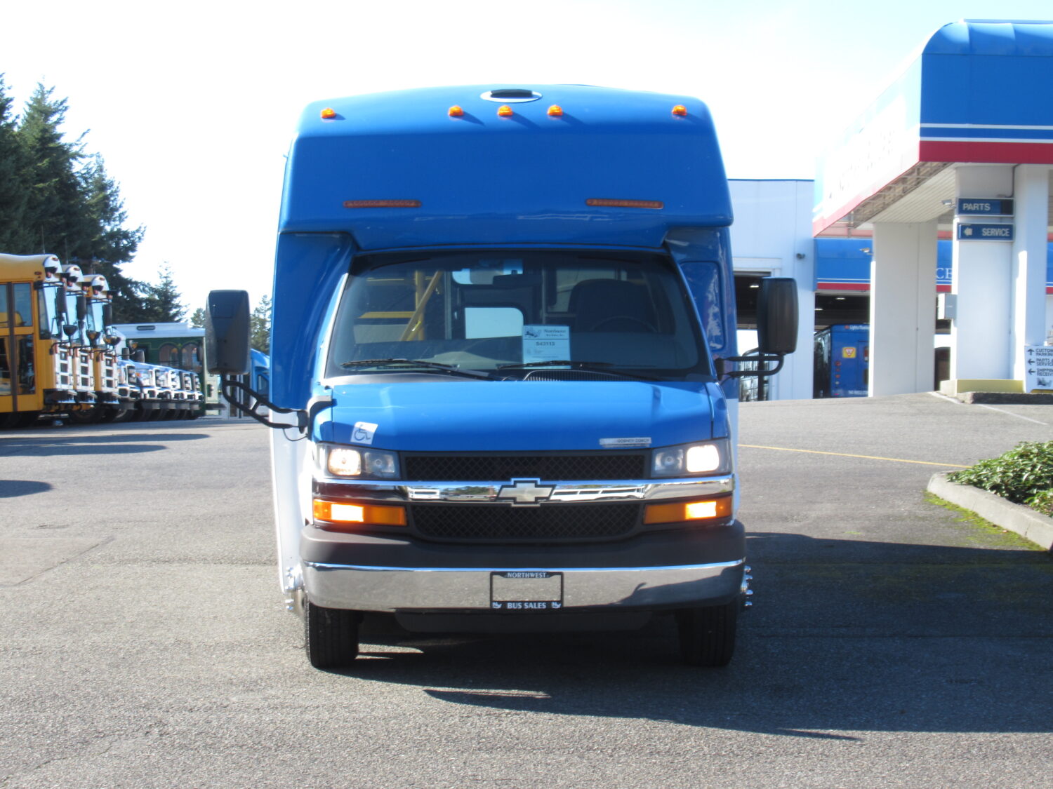 2014 Chevrolet Goshen 15 Passenger ADA Shuttle Bus - S43113 - Image 12