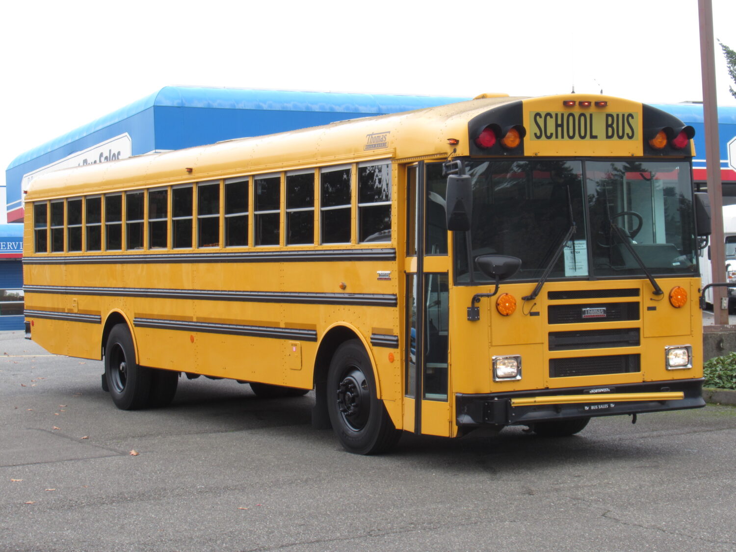 2011 Thomas Saf-T-Liner FE 78 Passenger School Bus - B31924