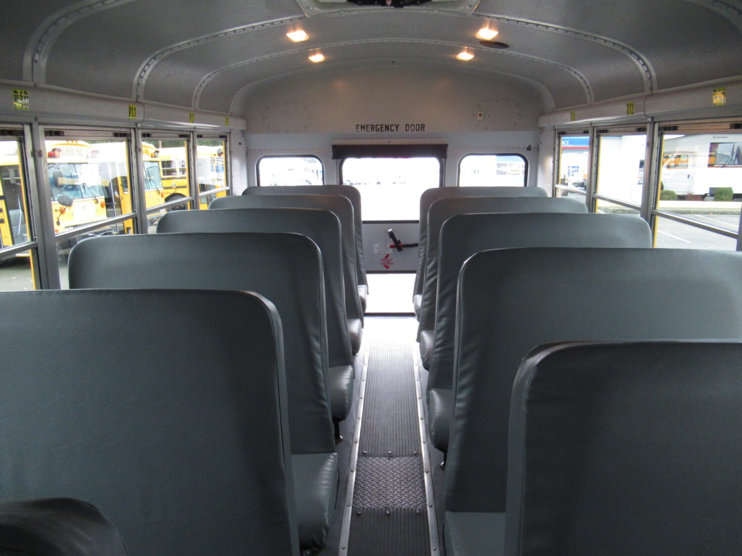2011 Thomas Saf-T-Liner FE 78 Passenger School Bus - B31924 - Image 7