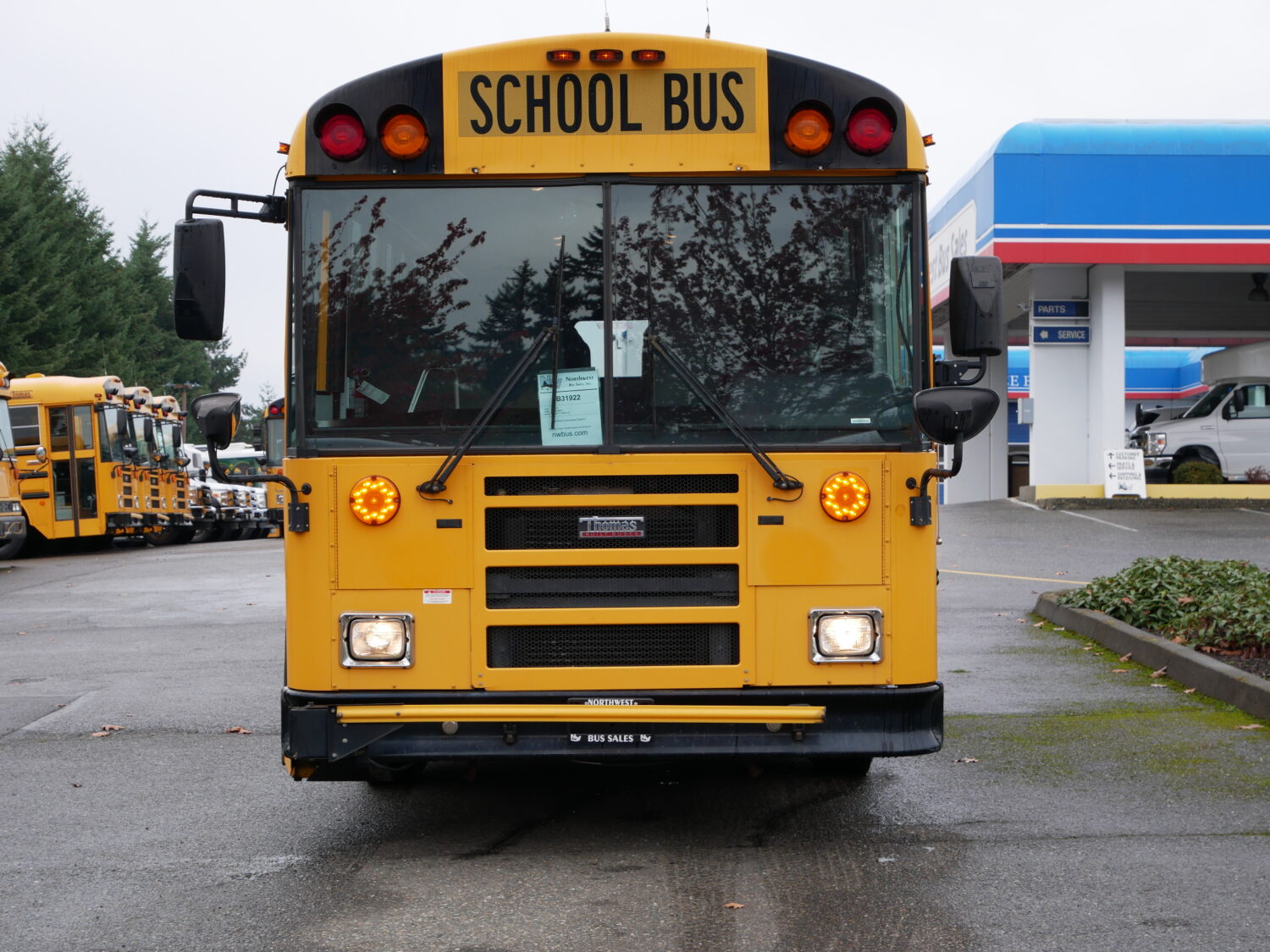 2011 Thomas Saf-T-Liner FE 78 Passenger School Bus - B31922 - Image 12