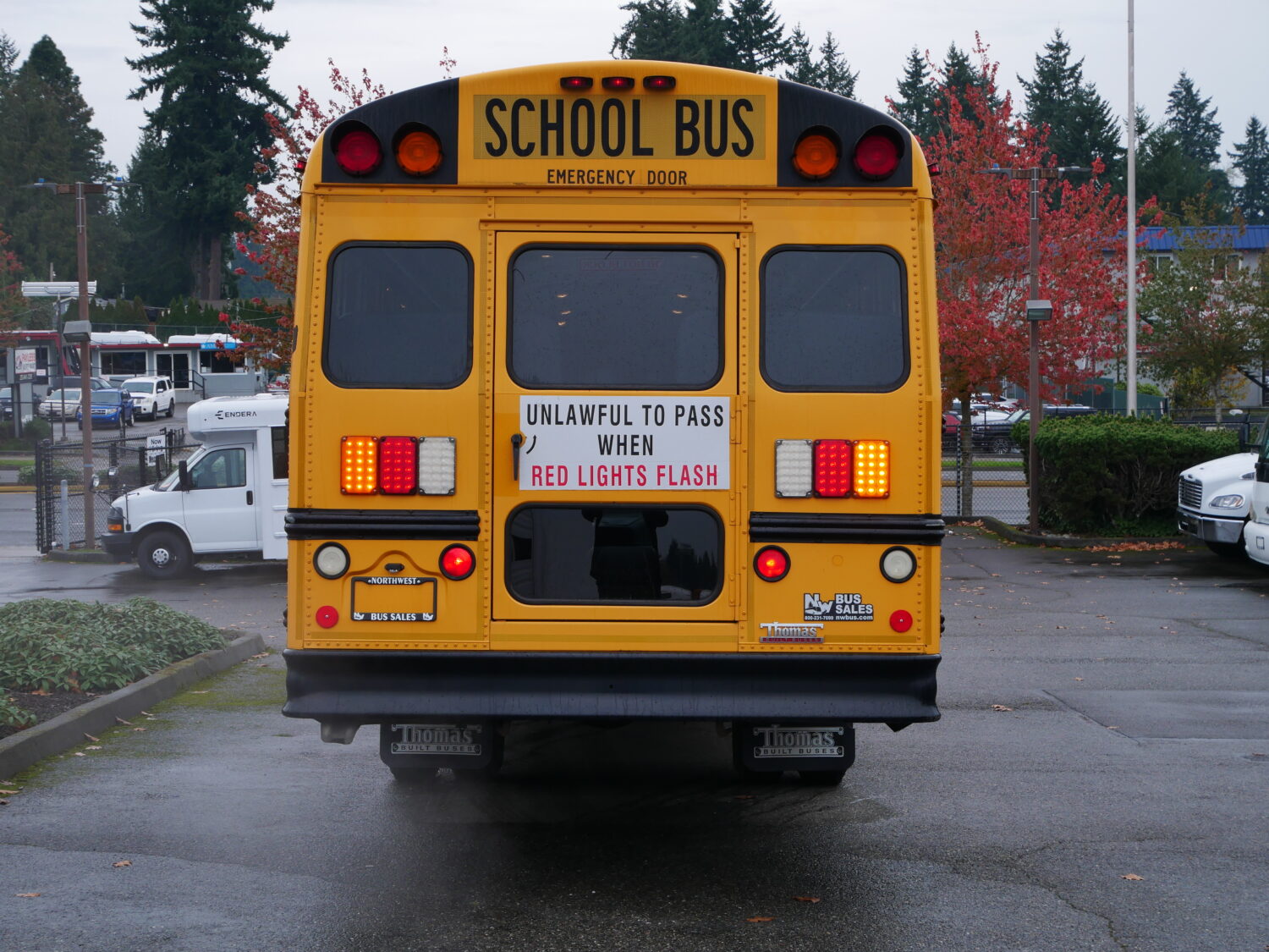 2011 Thomas Saf-T-Liner FE 78 Passenger School Bus - B31922 - Image 11