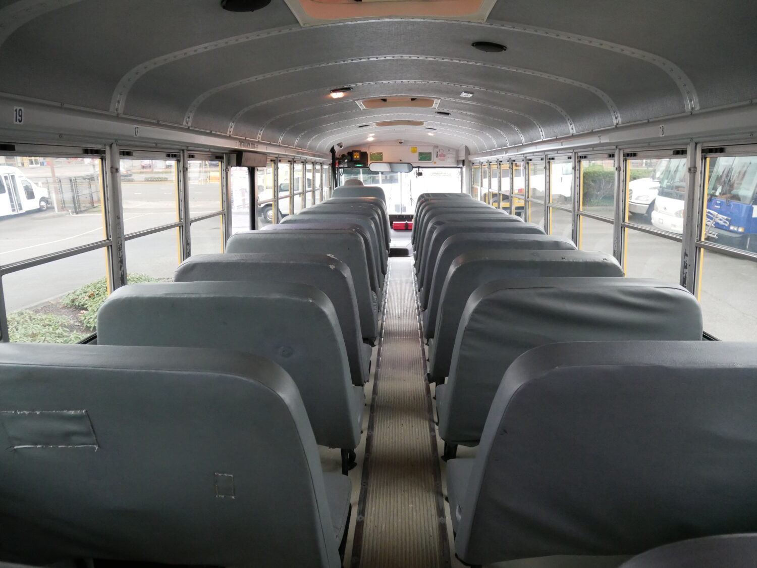 2004 Thomas Saf-T-Liner FE 78 Passenger School Bus - B34630 - Image 8