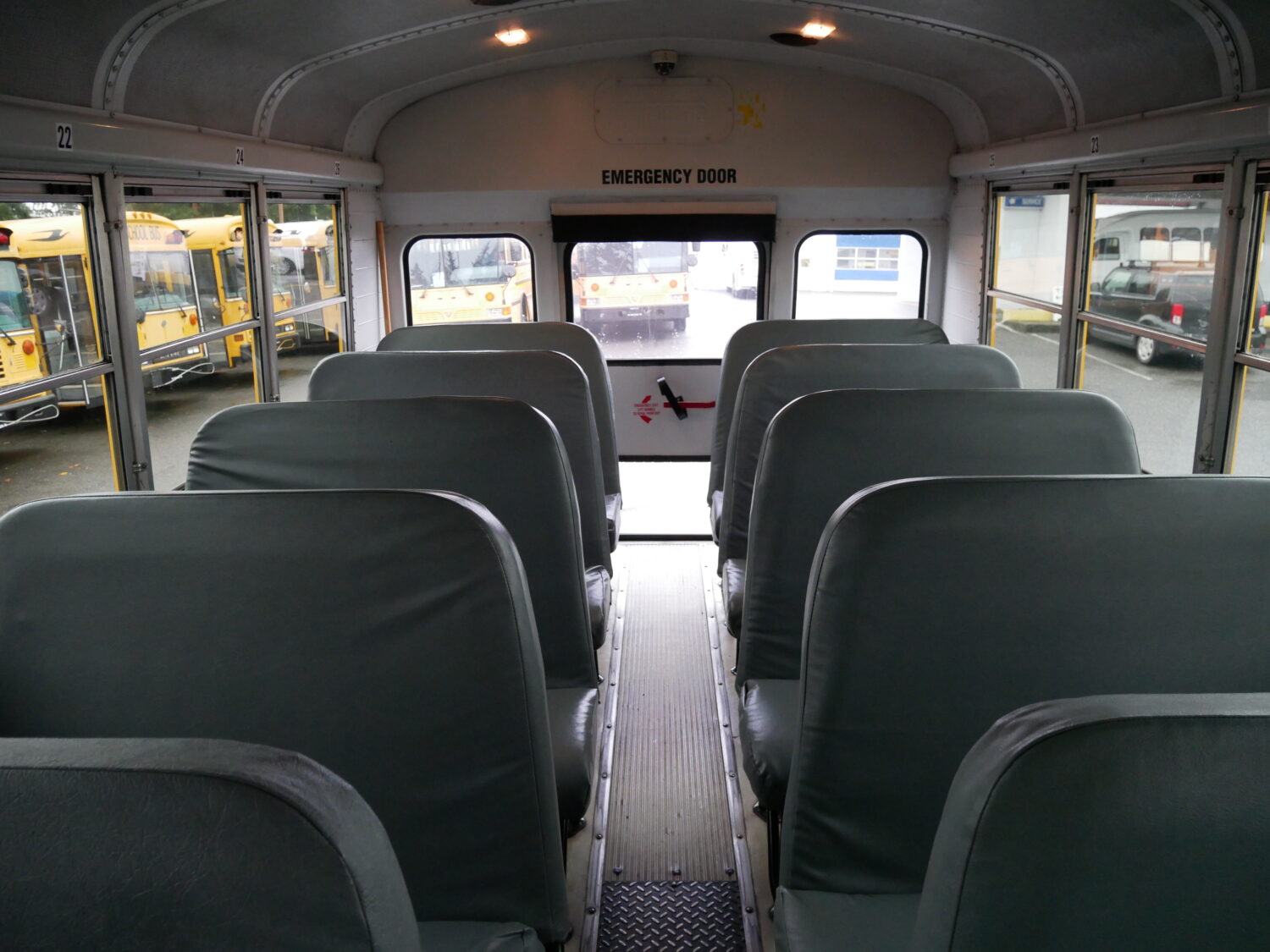 2004 Thomas Saf-T-Liner FE 78 Passenger School Bus - B34641 - Image 7