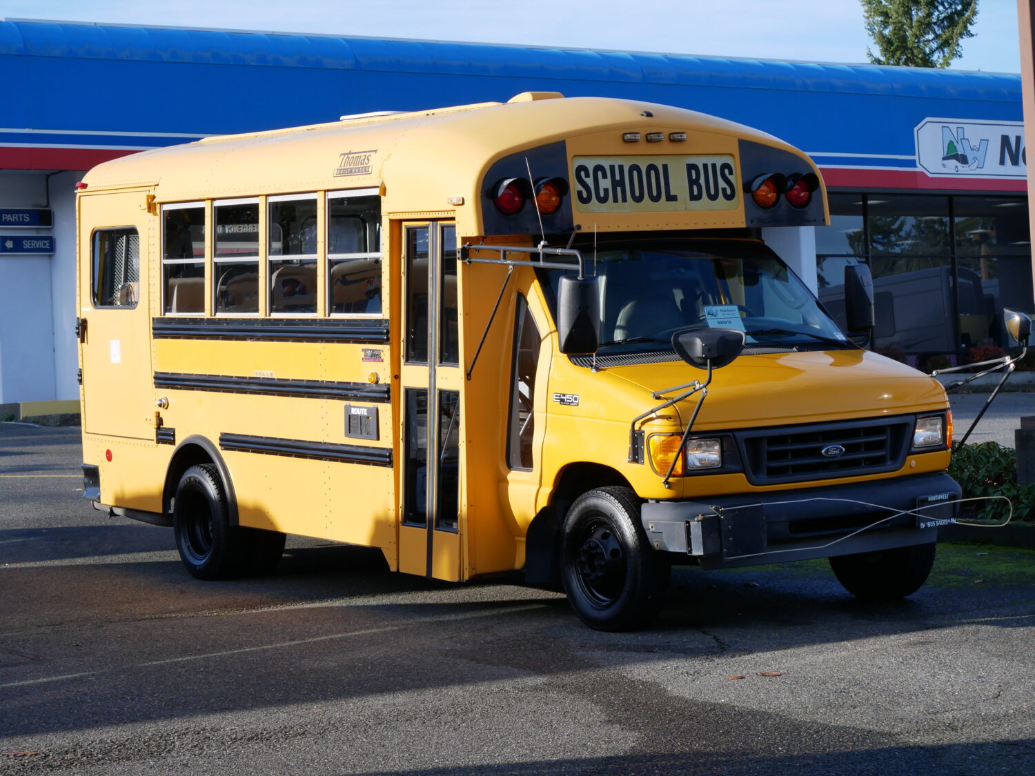 2003 Thomas Minotaur 14 Passenger Type-A School Bus - B85910