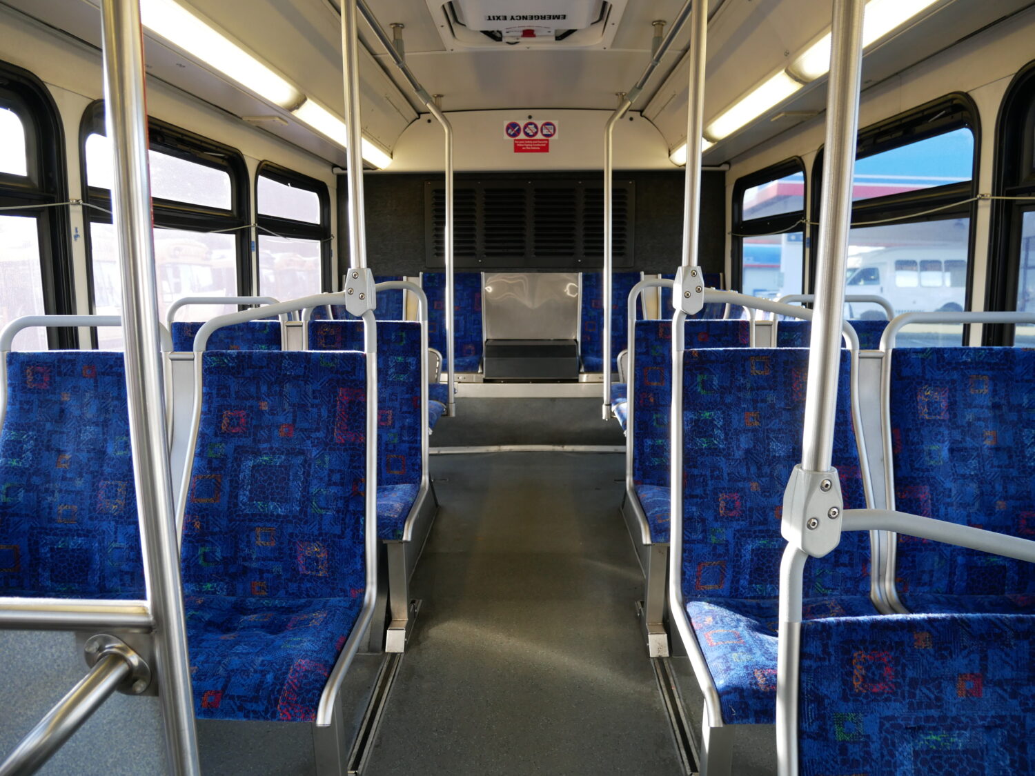 2003 Gillig Low Floor 39 Passenger ADA Transit Bus - T73726 - Image 8