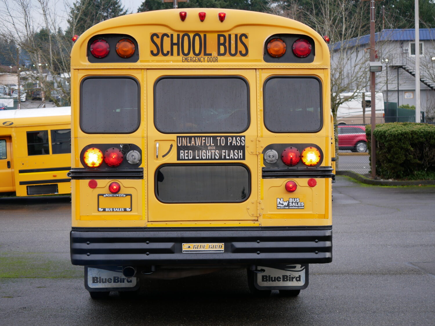 1999 Bluebird TC2000 48 Passenger School Bus - B87735 - Image 11