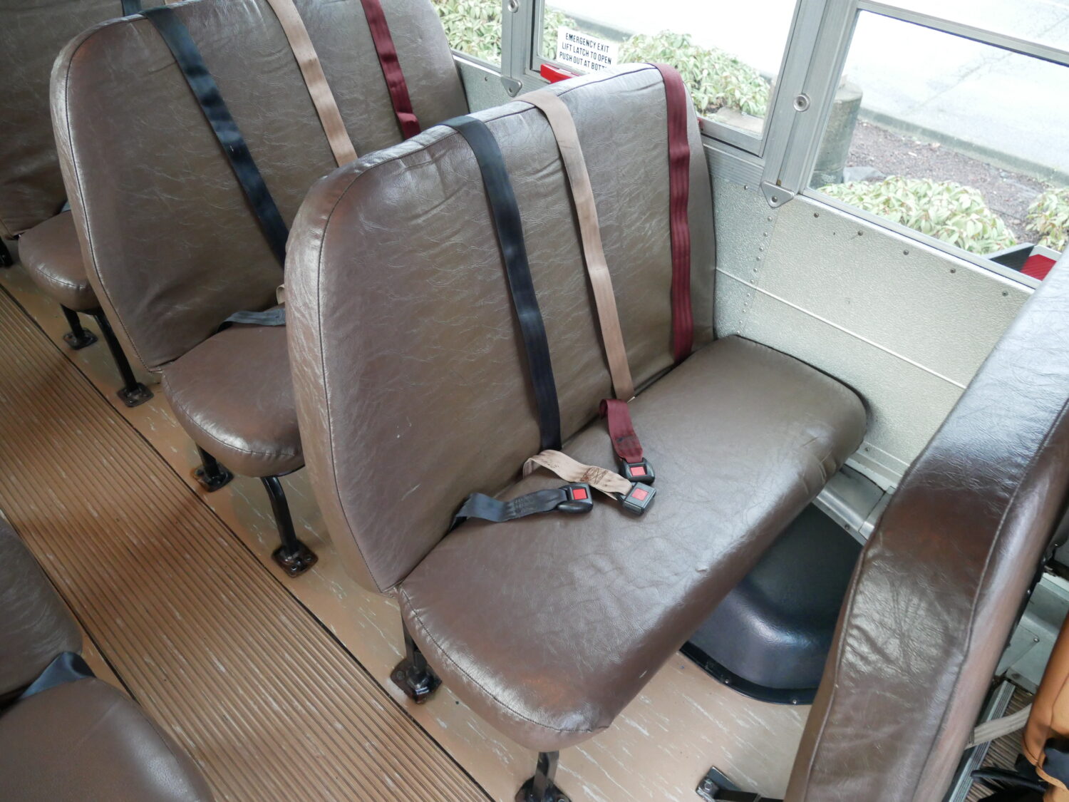 1999 Bluebird TC2000 48 Passenger School Bus - B87735 - Image 9