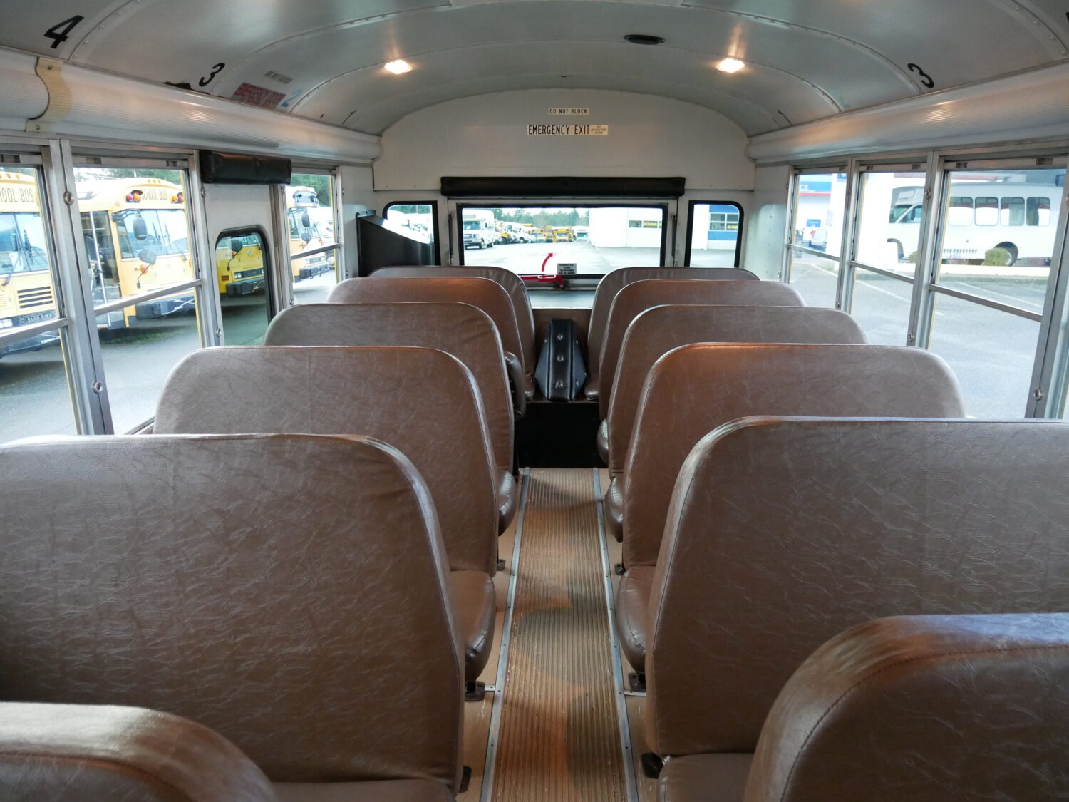 2005 Blue Bird All American 78 Passenger School Bus - B29333 - Image 7