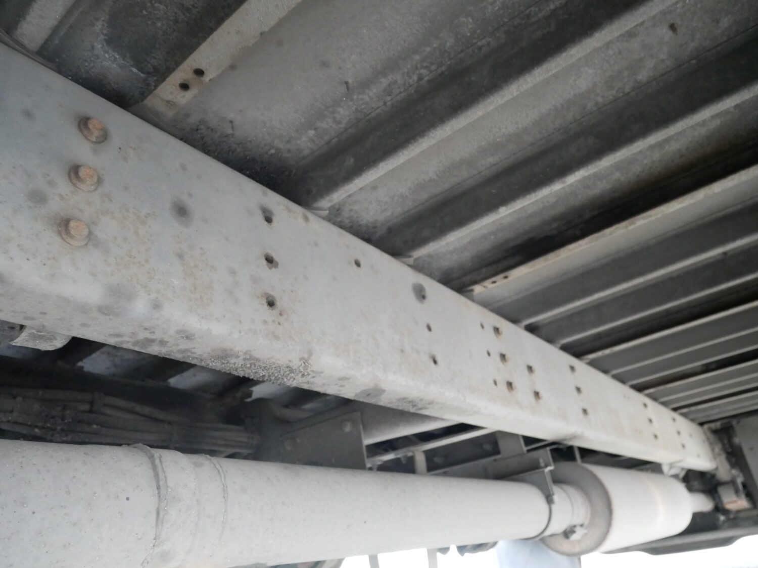 2004 Blue Bird All American 84 Passenger School Bus - B16137 - Image 10