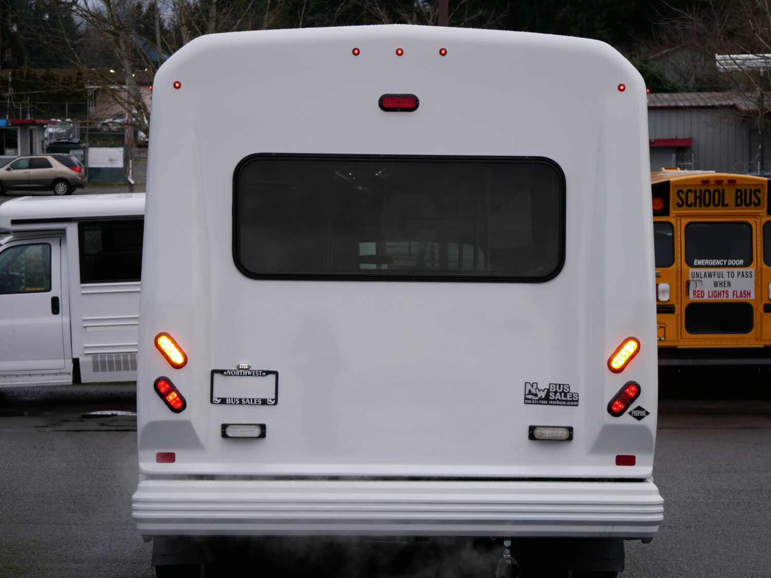 2018 Ford Eldorado Aerotech 14 + Interior Luggage Shuttle Bus - S24649 - Image 11