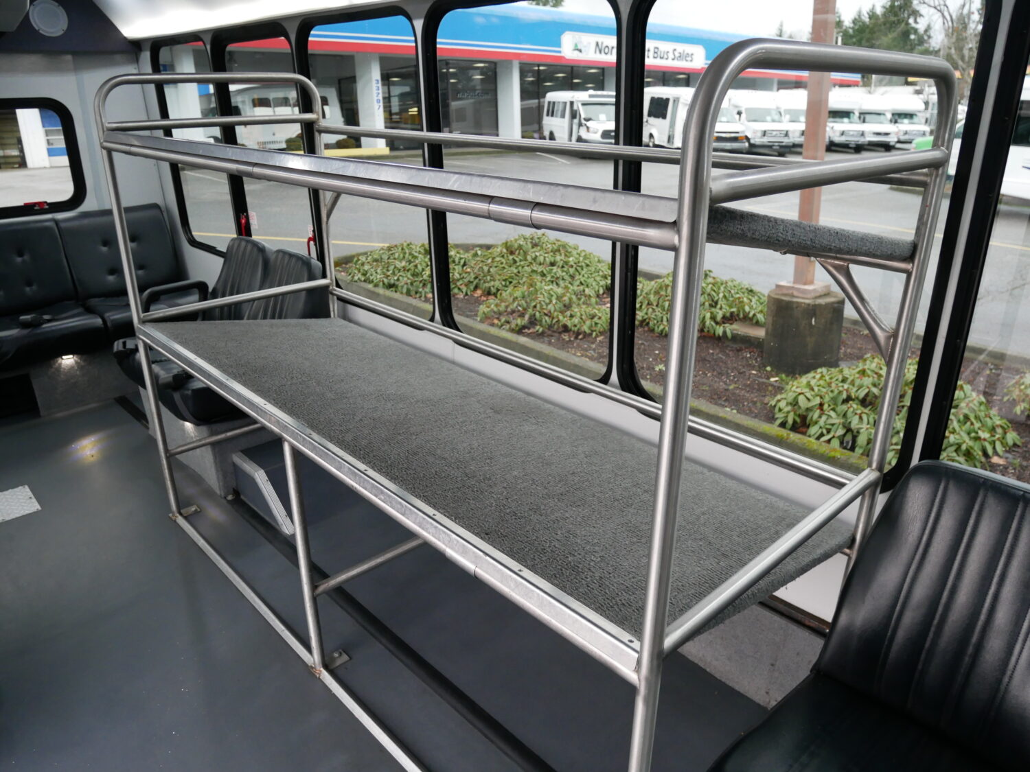 2018 Ford Eldorado Aerotech 14 + Interior Luggage Shuttle Bus - S24649 - Image 8