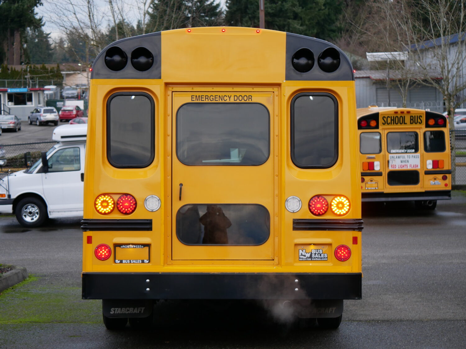 2016 Chevrolet Starcraft Quest 24 Passenger School Bus - B26654 - Image 11
