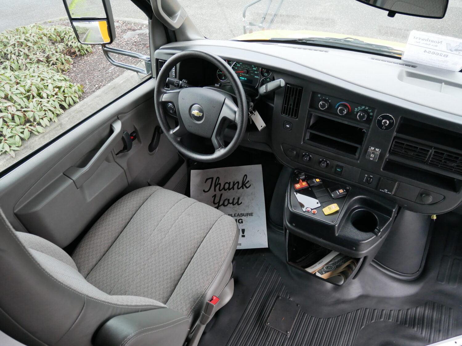 2016 Chevrolet Starcraft Quest 24 Passenger School Bus - B26654 - Image 5