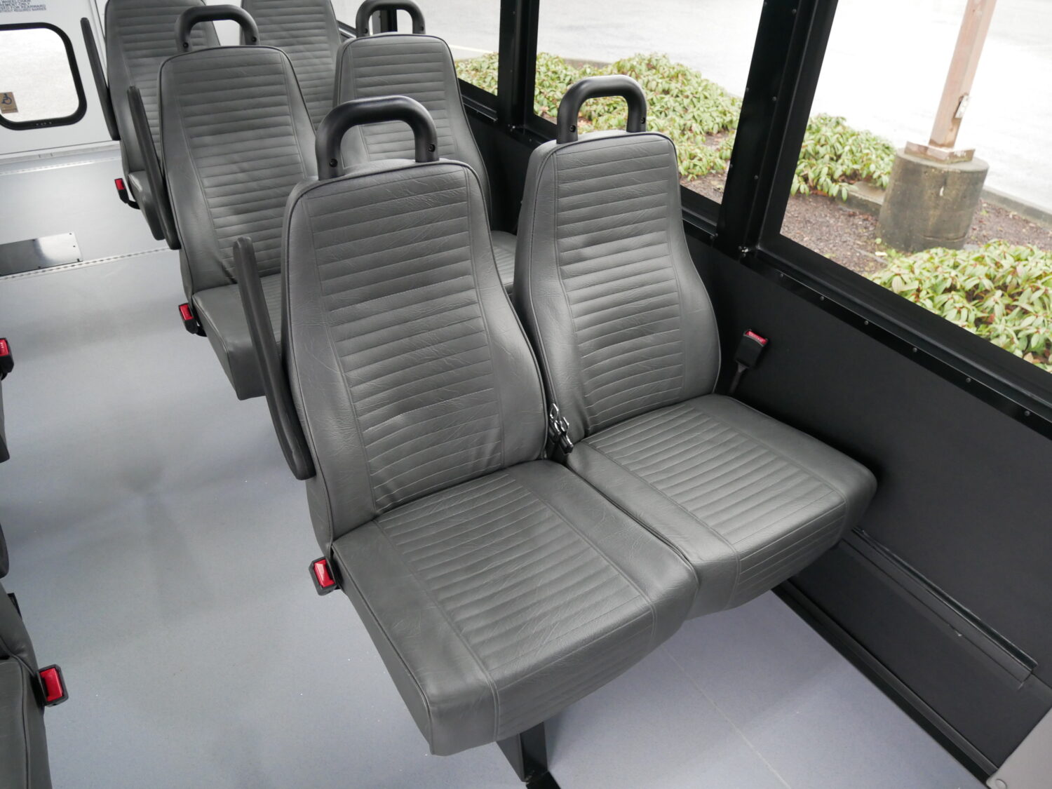 2024 Ford Endera 12 Pass & 2 Wheelchair Shuttle Bus - S25270 - Image 9