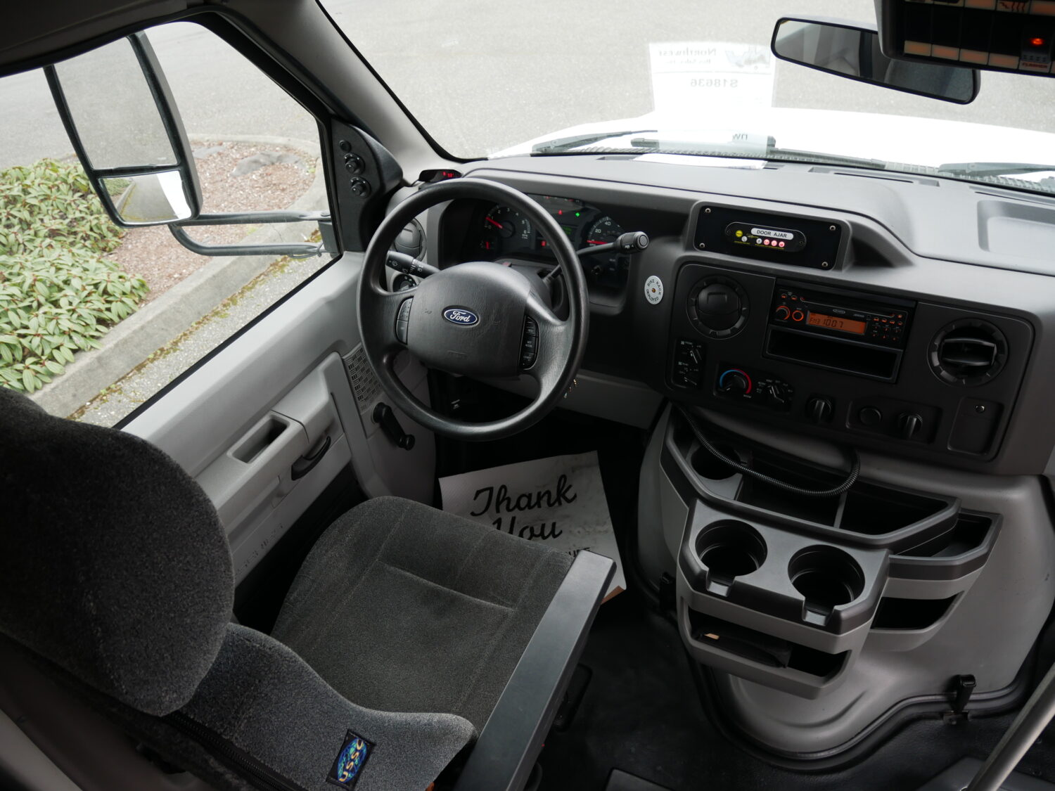 2018 Ford Starcraft Allstar 12 Passenger + 2 Wheelchair Shuttle Bus - S18636 - Image 5