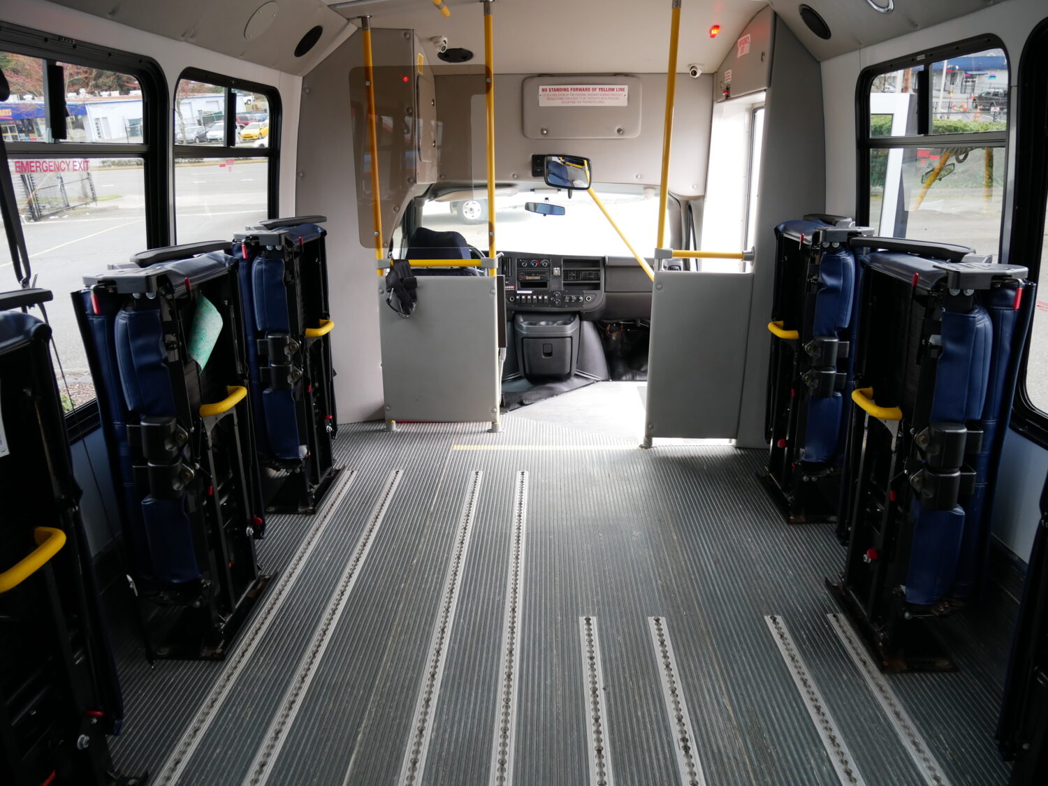 2016 Chevrolet Elkhart ECII 14 Passenger ADA Shuttle Bus - S17089 - Image 9