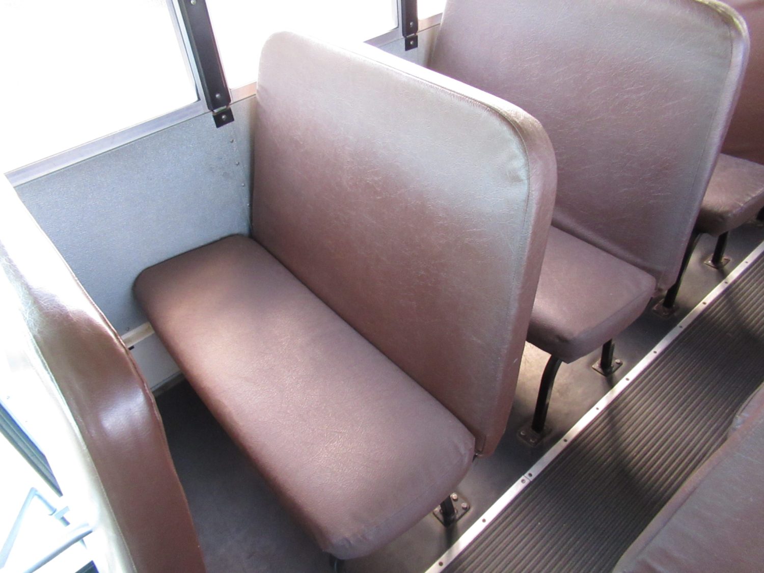 2005 IC CE300 77 Pass School Bus - B87787 - Image 8