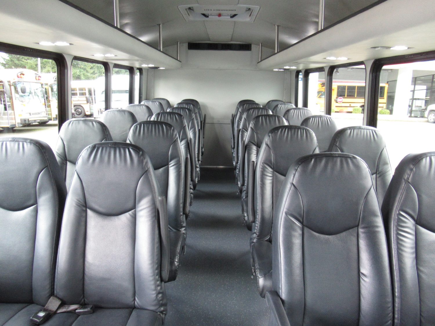 2015 Ford Starcraft MVP 24 Passenger w/Rear Luggage - S28008 - Image 6