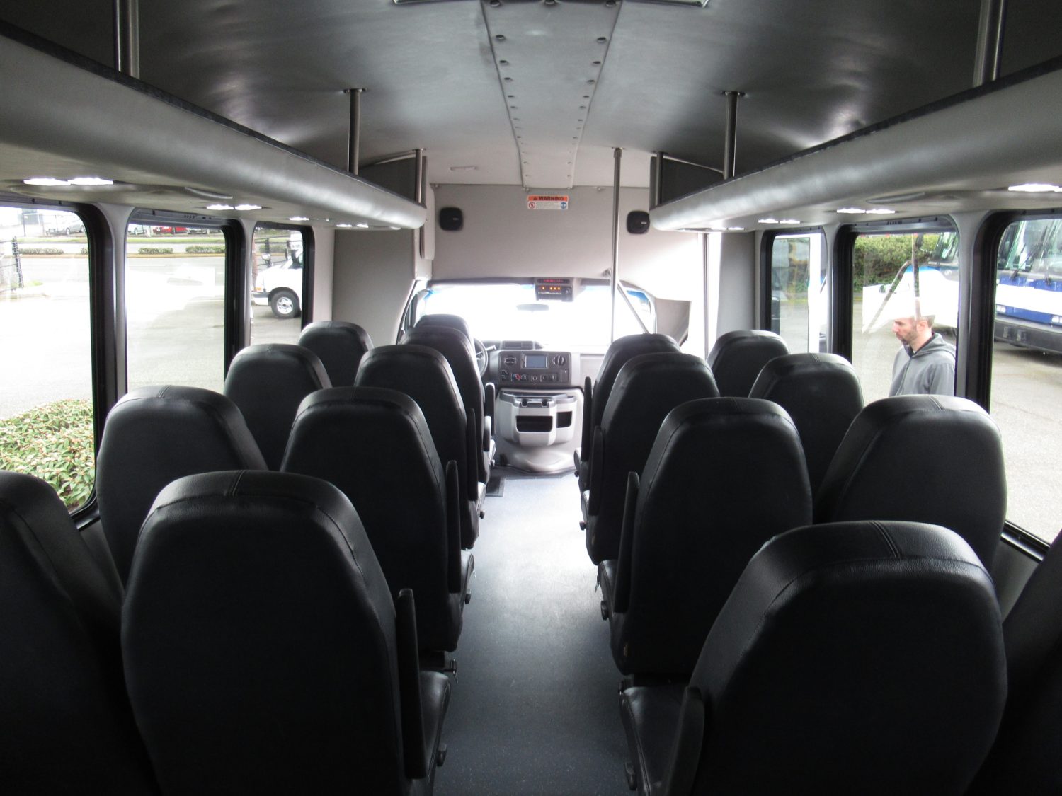 2015 Ford Starcraft MVP 24 Passenger w/Rear Luggage - S28008 - Image 7