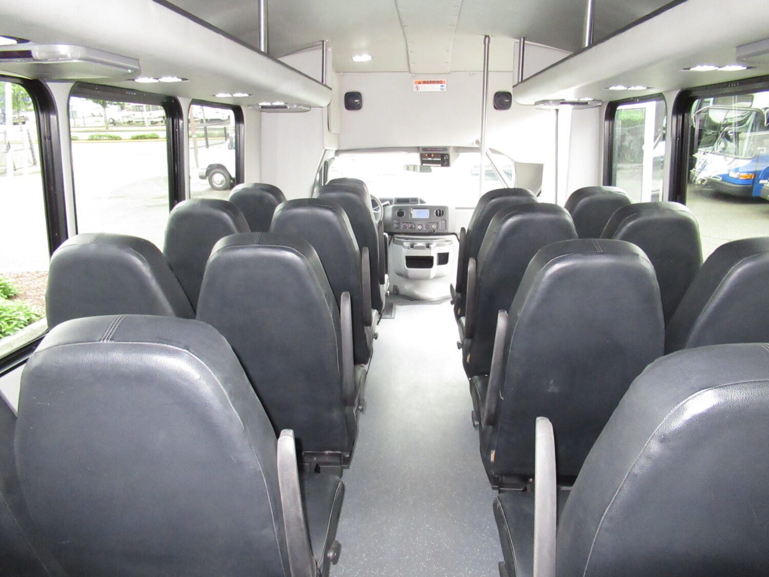 2015 Ford Starcraft MVP 24 Passenger + Rear Luggage Shuttle Bus - S28008 - Image 8