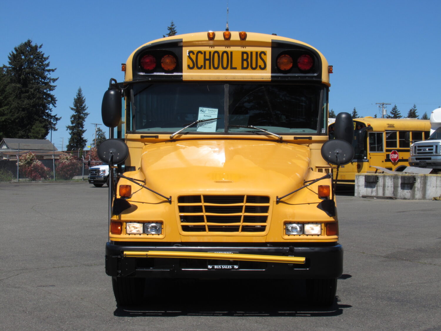 2006 Blue Bird Vision 7 Row School Bus - B29426 - Image 12