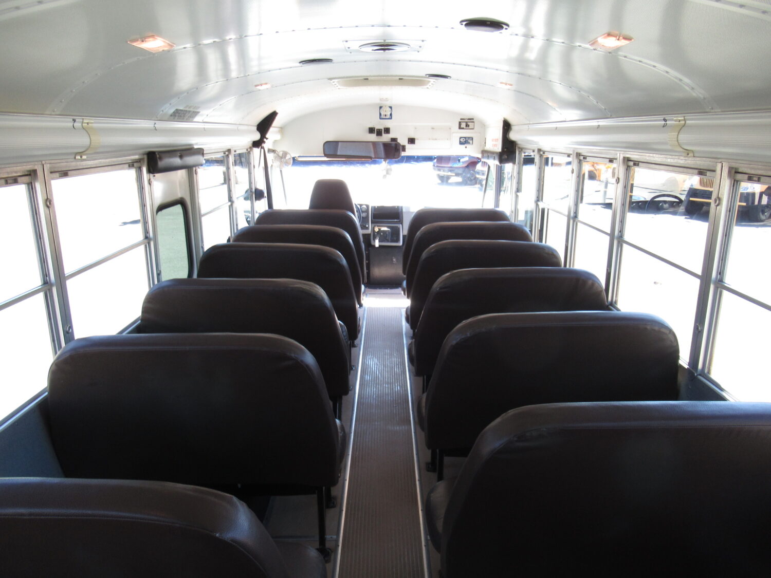 2006 Blue Bird Vision 7 Row School Bus - B29426 - Image 7