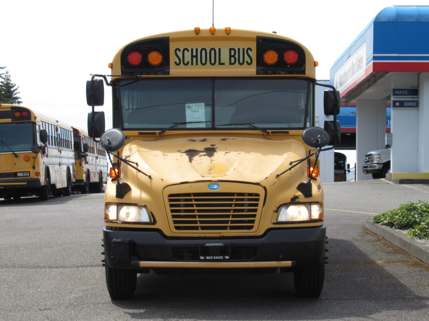 2009 Blue Bird Vision 7 Row School Bus - B54574 - Image 11