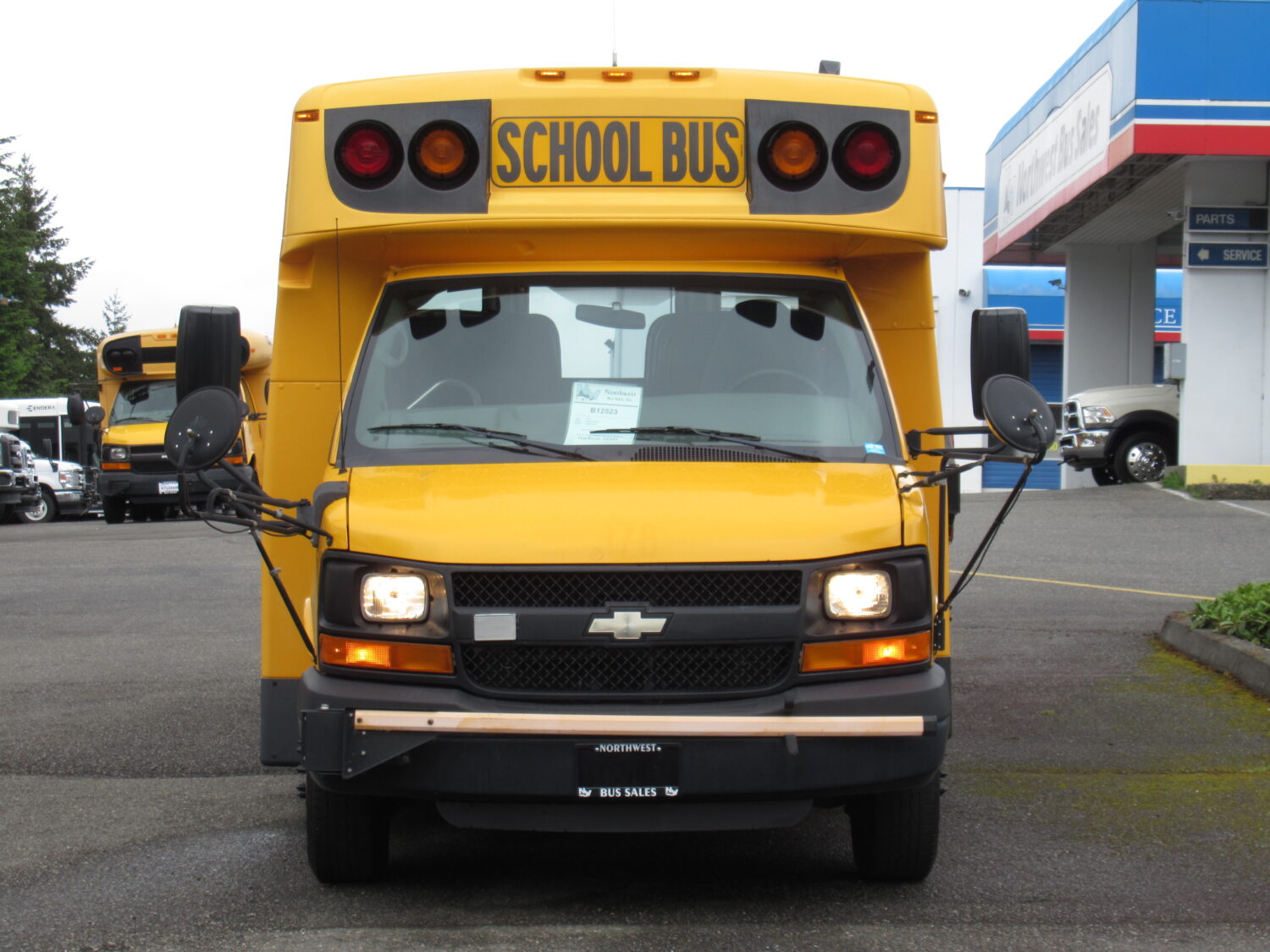 2011 Chevrolet Girardin 30 Pax School Bus - B12523 - Image 4