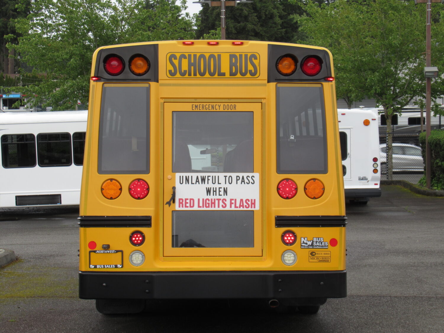 2011 Chevrolet Girardin 30 Pax School Bus - B12523 - Image 5