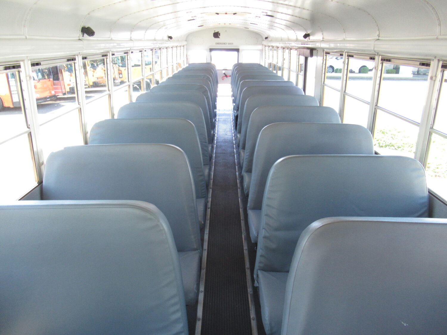 2006 Thomas Saf-T-Liner 13 Row School Bus - B71264 - Image 5