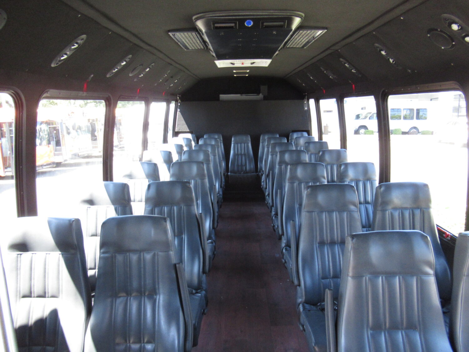 2013 Ford Ameritrans 32 Passenger Shuttle Bus - S38136 - Image 5