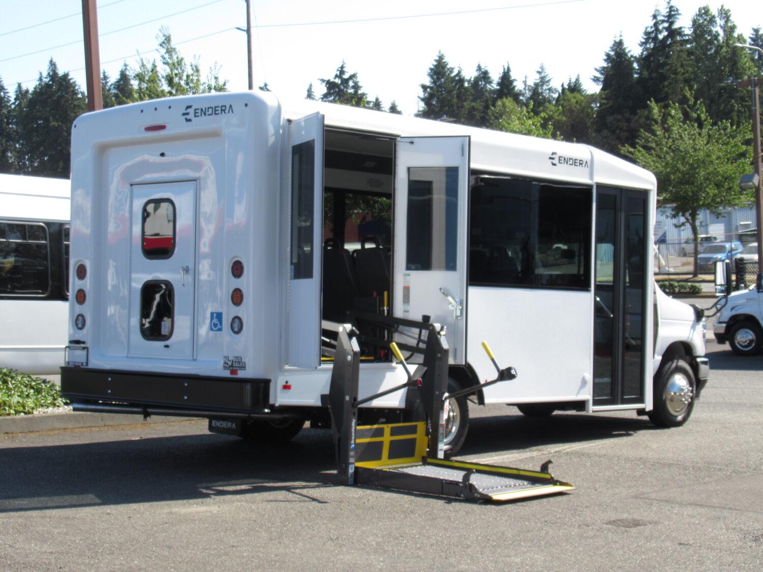 2024 Ford Endera 8 Passenger & 4 Wheelchair Shuttle Bus - S24276 - Image 3