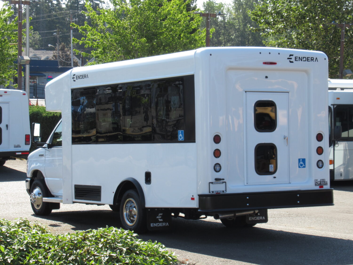 2024 Ford Endera 8 Passenger & 4 Wheelchair Shuttle Bus - S24276 - Image 4