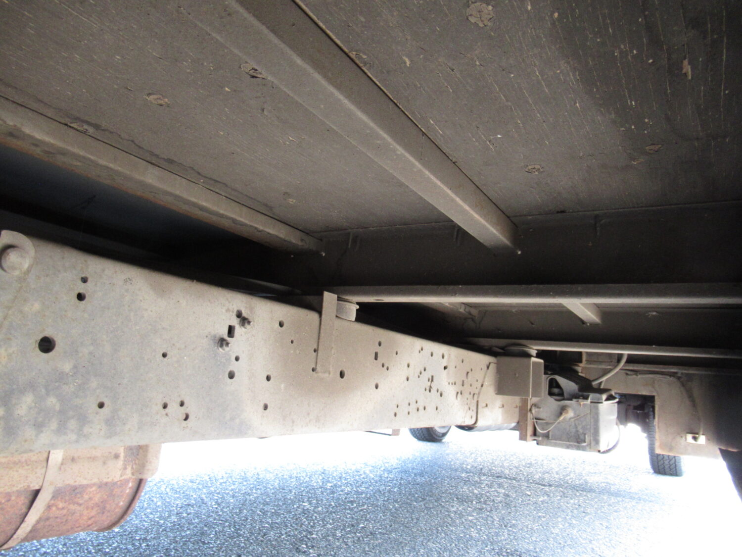 2006 Ford Starcraft AllStar 25 Passenger Shuttle Bus - S24173 - Image 12