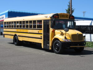 2009 IC CE300 - 12 Row School Bus - B14794