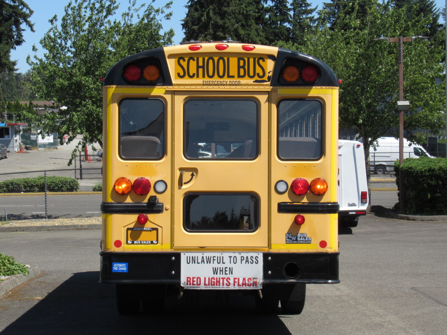 2009 IC CE300 - 12 Row School Bus - B14794 - Image 11