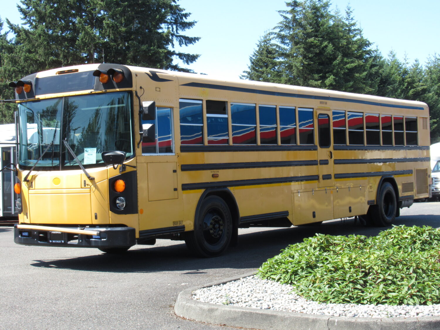 2012 Blue Bird All American 13 Row School Bus - B82368 - Image 3